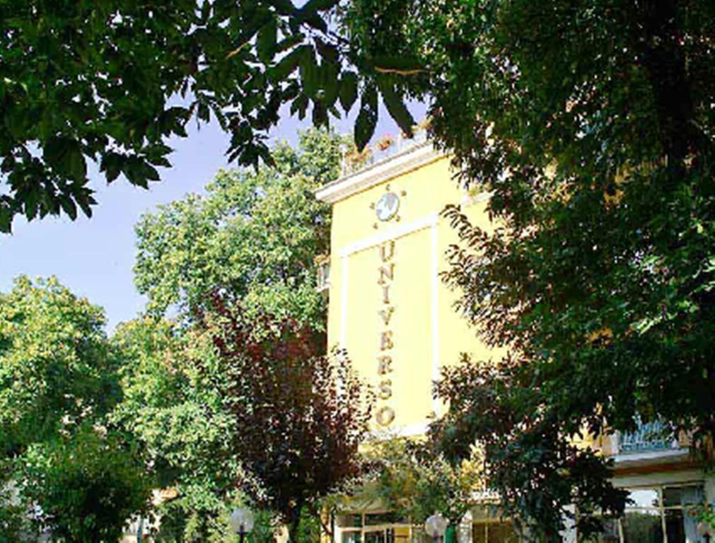 Hotel Universo Fiuggi Kültér fotó